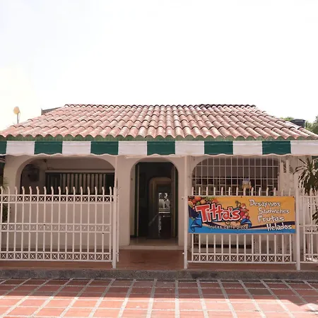 Hotel Vargas Airport 2*