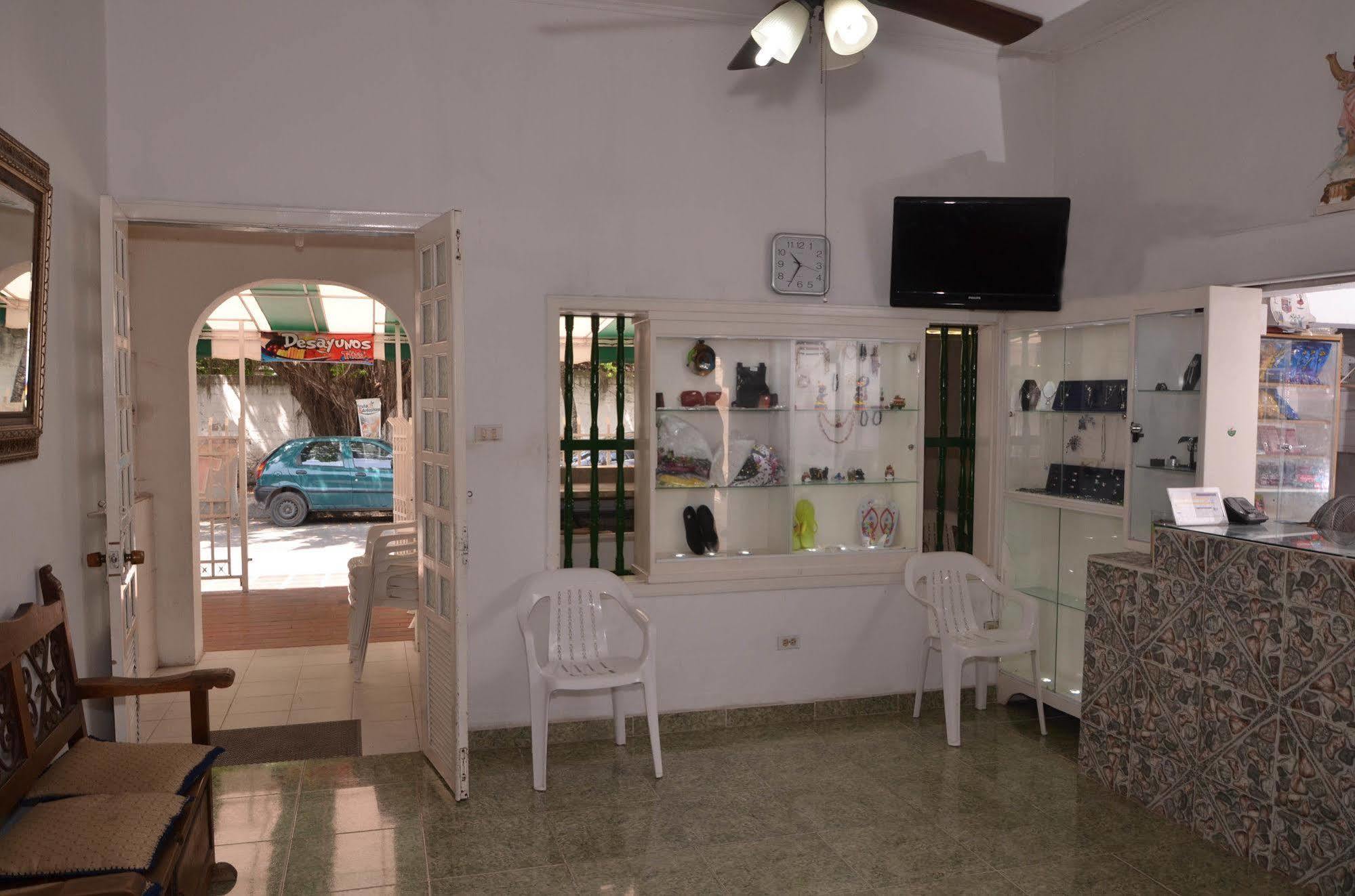 Vargas Airport 2* Cartagena